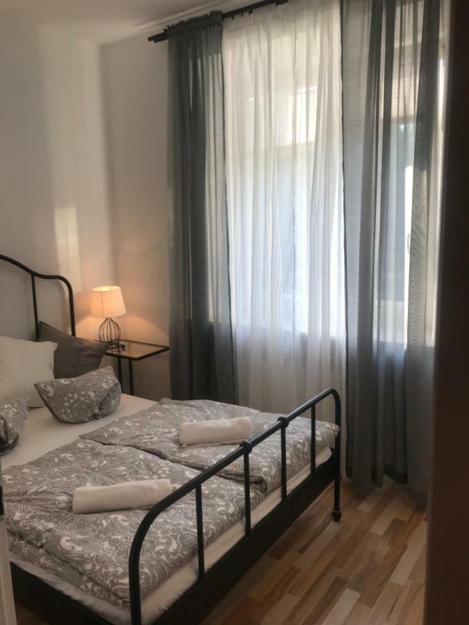 Stare Miasto Swietojerska 12 Varsóvia Exterior foto