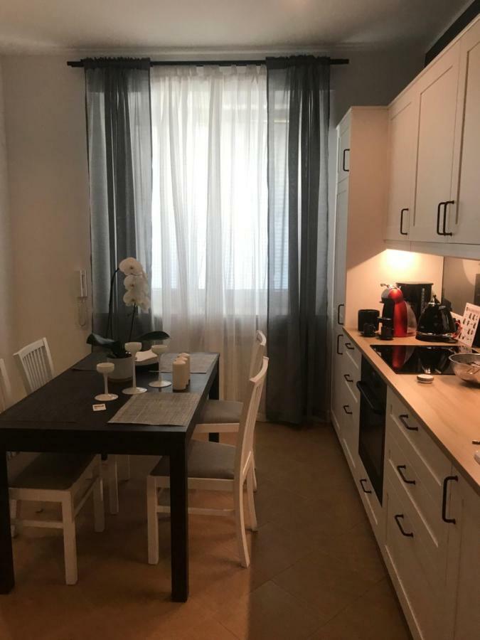 Stare Miasto Swietojerska 12 Varsóvia Exterior foto